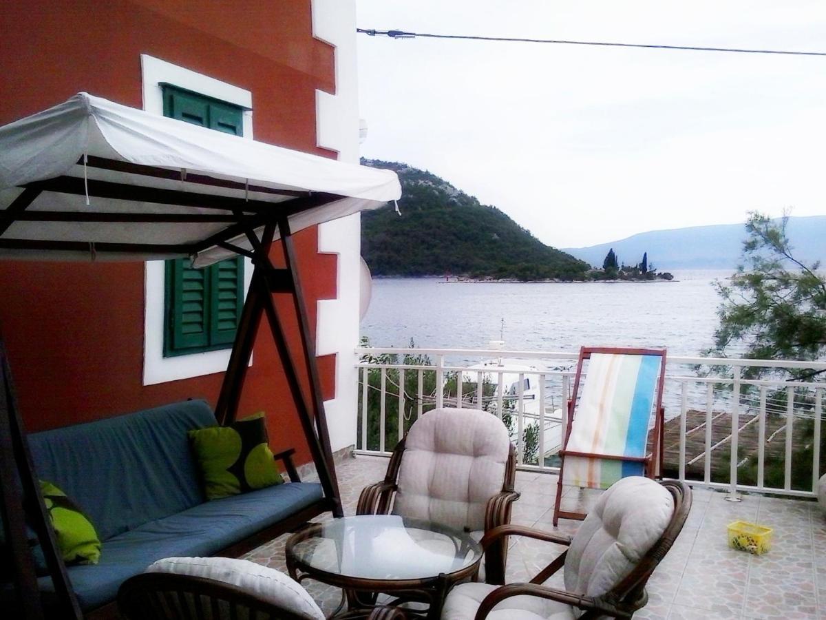 Apartments By The Sea Blace, Neretva Delta - Usce Neretve - 16068 Kültér fotó